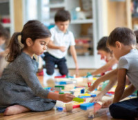 Mobiliario de juegos para escuela infantil
