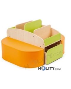 libreria-con-puf-para-guarderia-h40239-ambientata