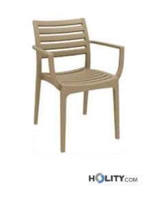 silla-de-plastico-con-reposabrazos-h20921