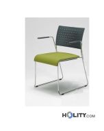 silla-tapizada-con-reposabrazos-ignifuga-para-sala-reunion-h17734