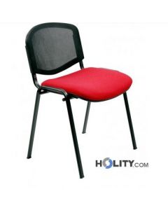 silla-para-meeting-con-estructura-pintada-negra-y-respaldo-de-diseño-h44924